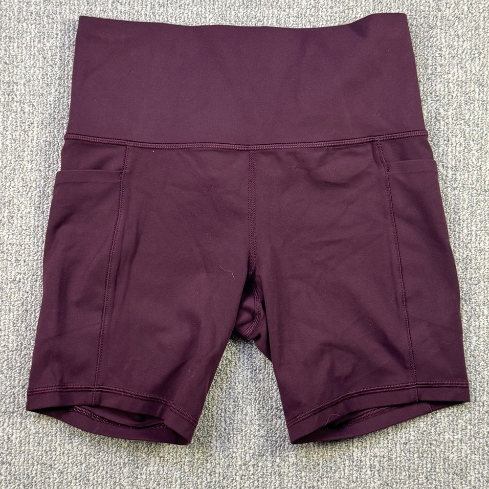 Athleta Salutation Stash Pocket II 7" High Rise Biker Shorts NWOT Size S